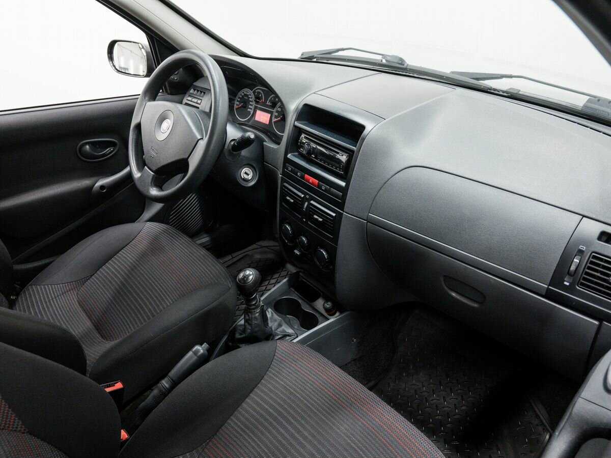 Fiat Albea с пробегом — 2008 год. Фото: #6