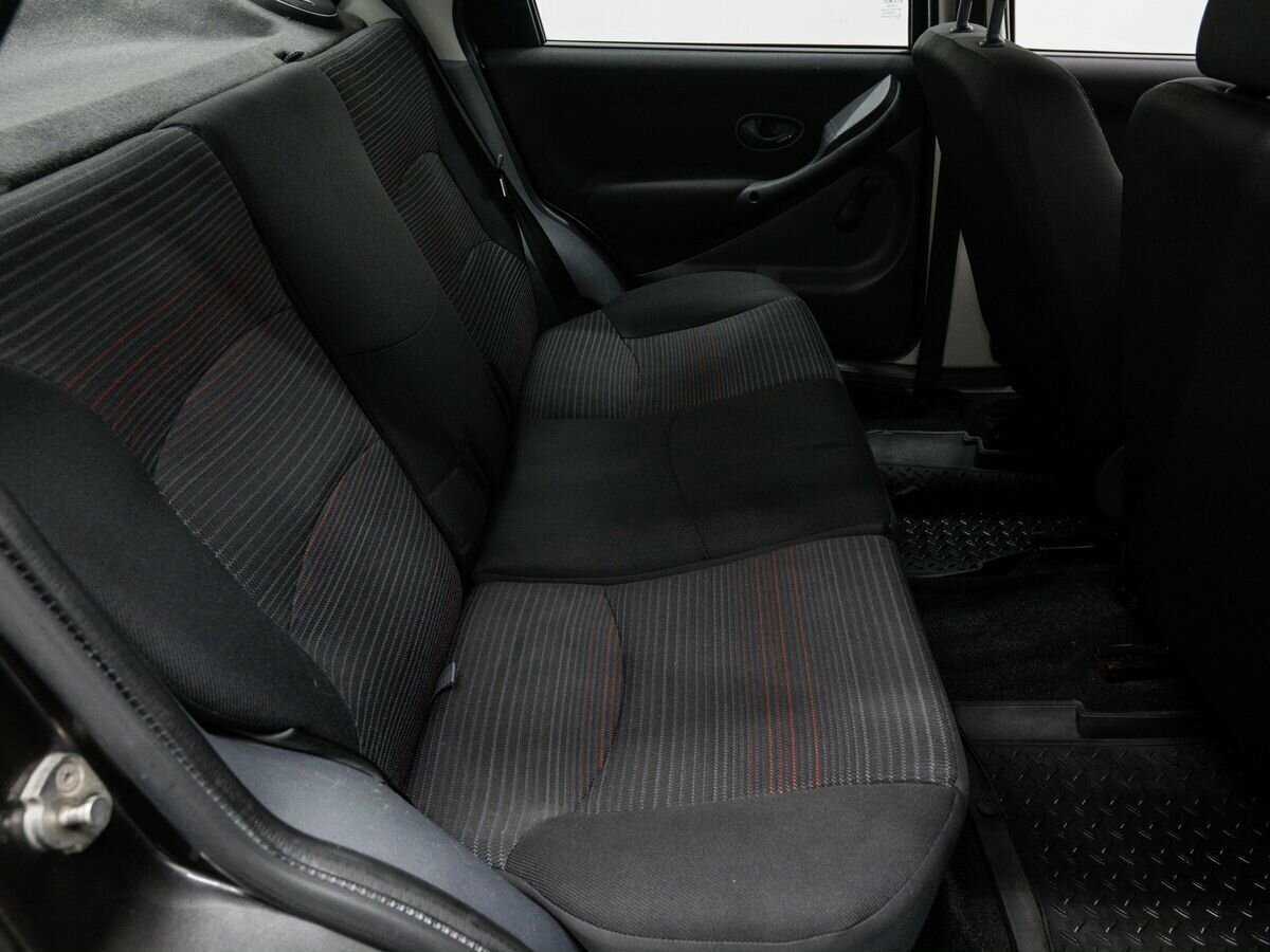 Fiat Albea с пробегом — 2008 год. Фото: #8