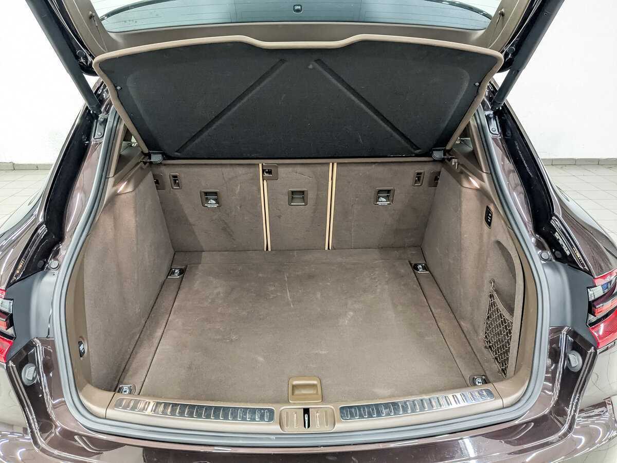 Porsche Macan с пробегом — 2017 год. Фото: #9