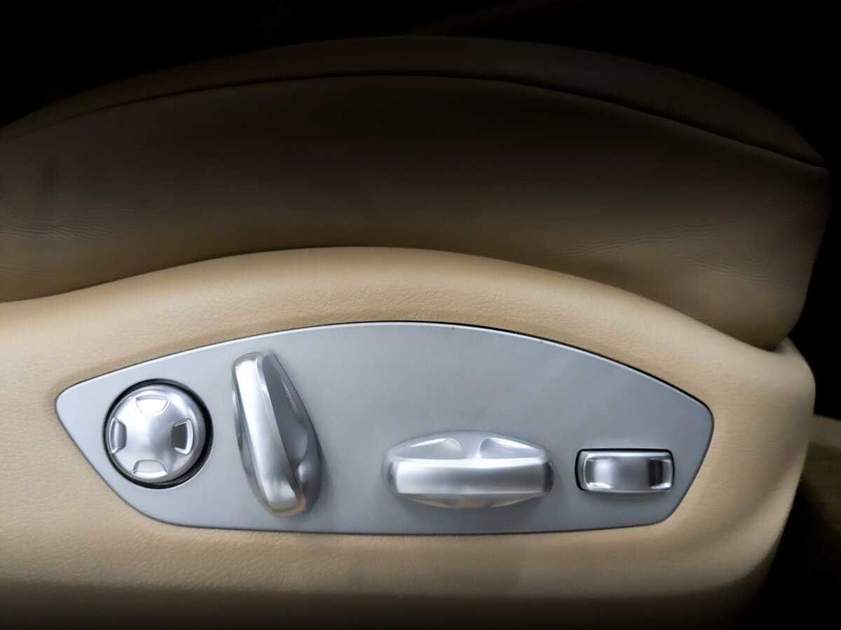 Porsche Macan с пробегом — 2017 год. Фото: #24