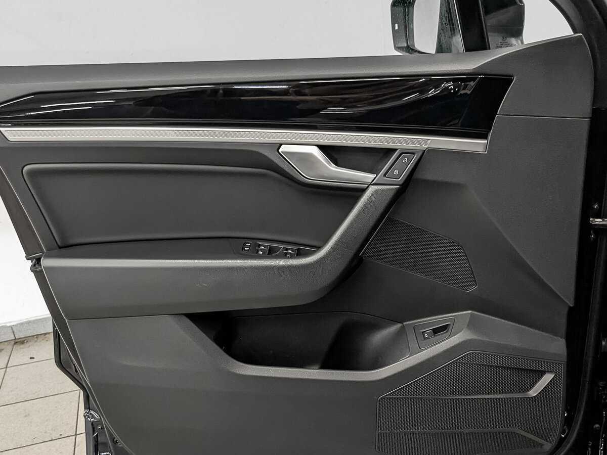 Volkswagen Touareg с пробегом — 2019 год. Фото: #18