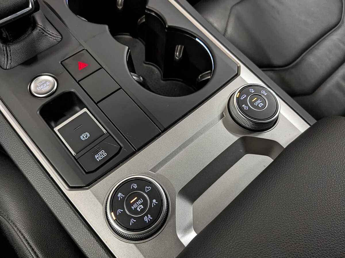 Volkswagen Touareg с пробегом — 2019 год. Фото: #20