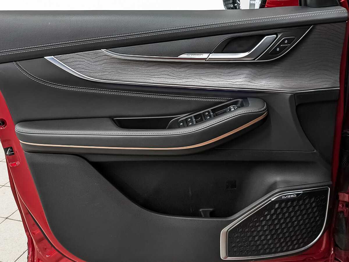 EXEED LX с пробегом — 2022 год. Фото: #15