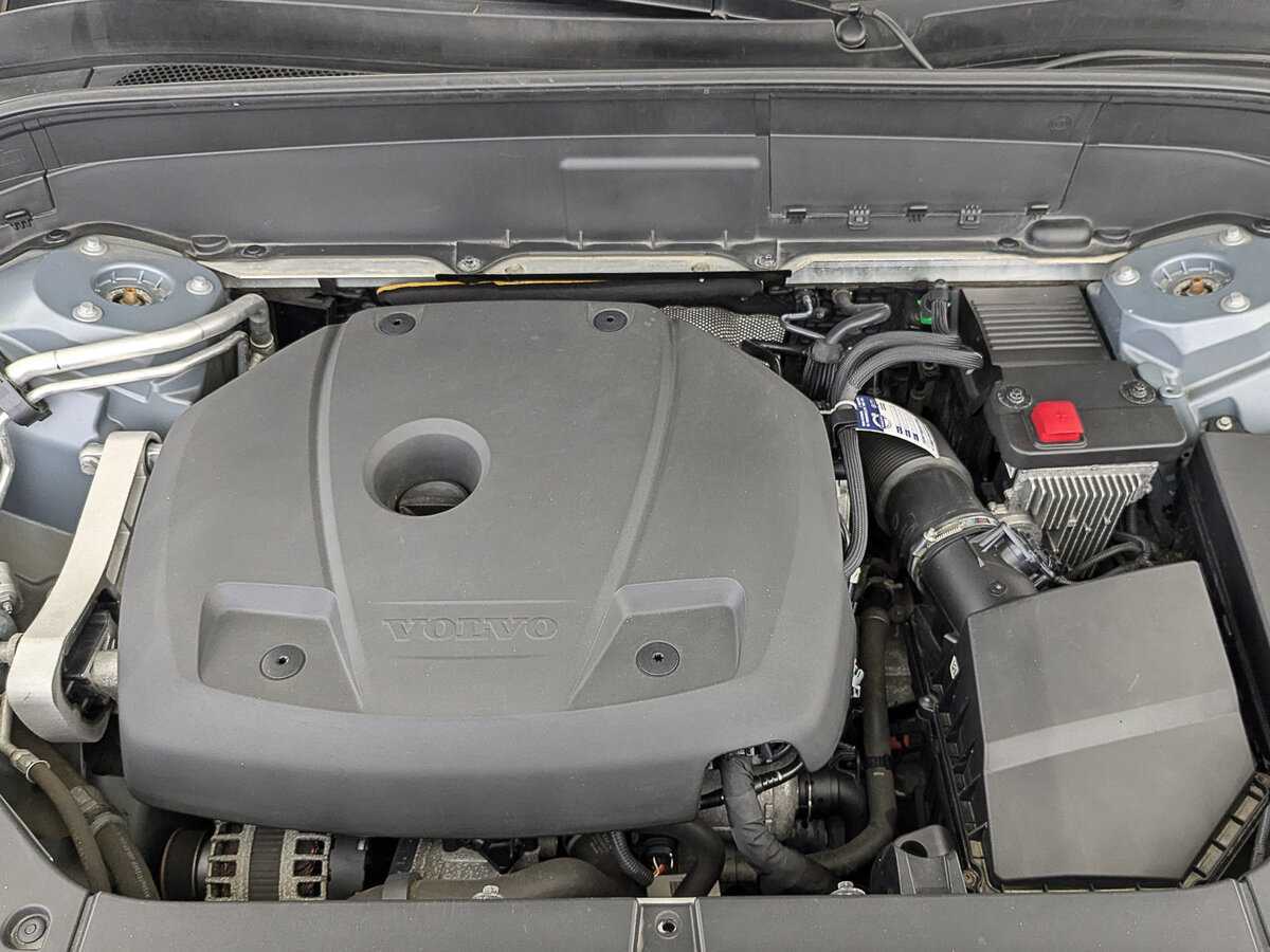 Volvo XC90 с пробегом — 2020 год. Фото: #8