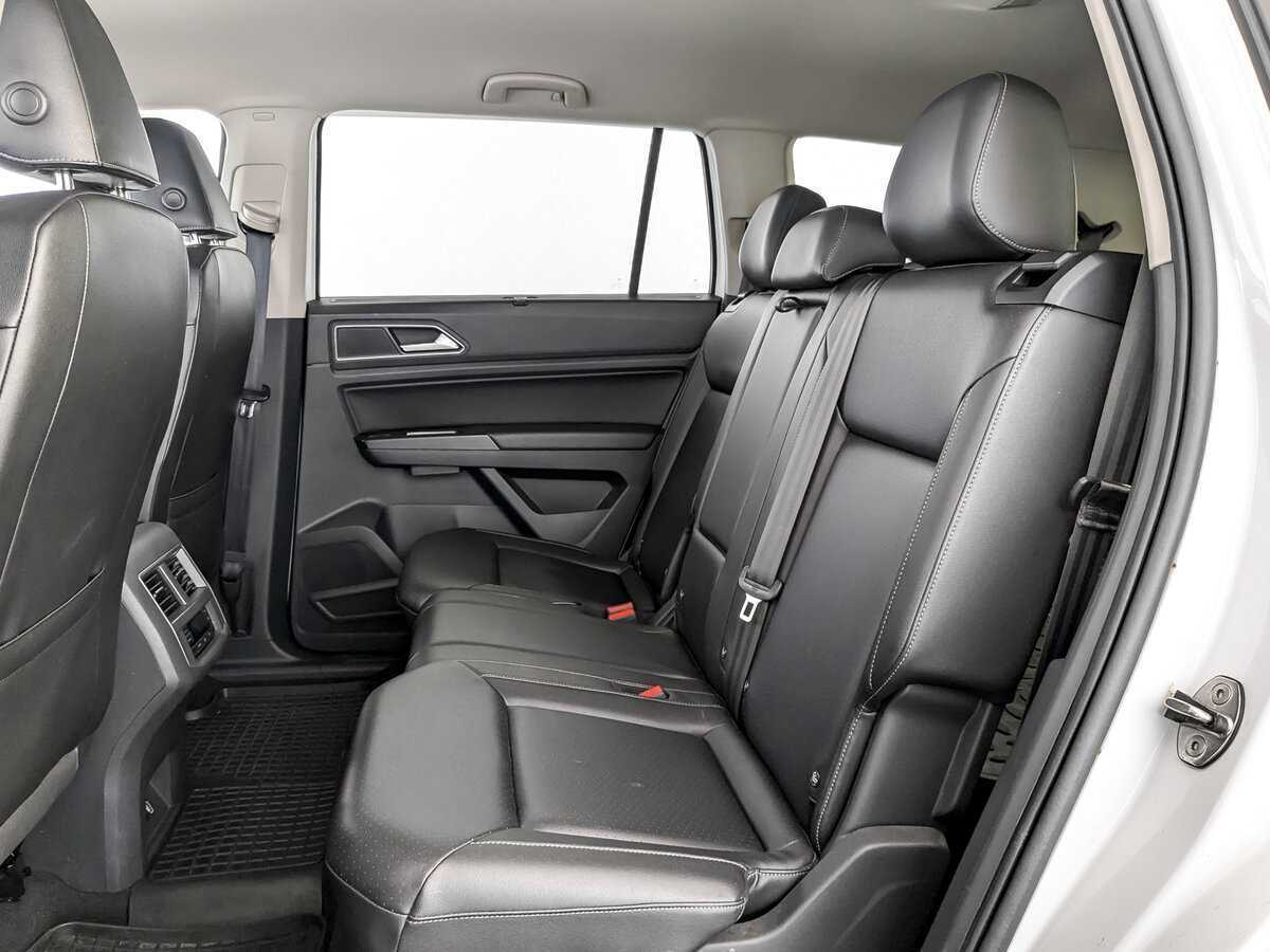 Volkswagen Teramont с пробегом — 2019 год. Фото: #11