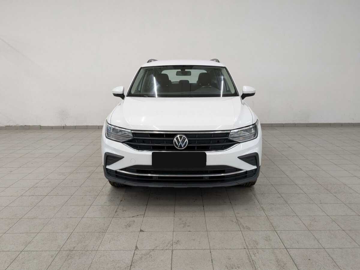 Volkswagen Tiguan с пробегом — 2021 год. Фото: #1