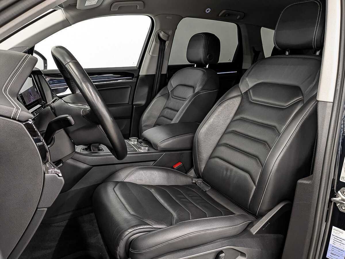 Volkswagen Touareg с пробегом — 2018 год. Фото: #19