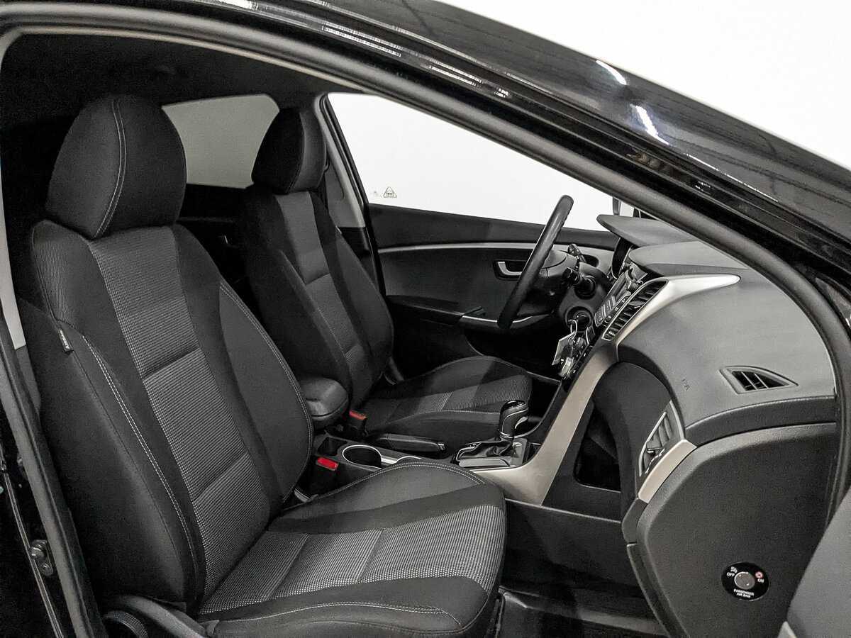 Hyundai i30 с пробегом — 2015 год. Фото: #23