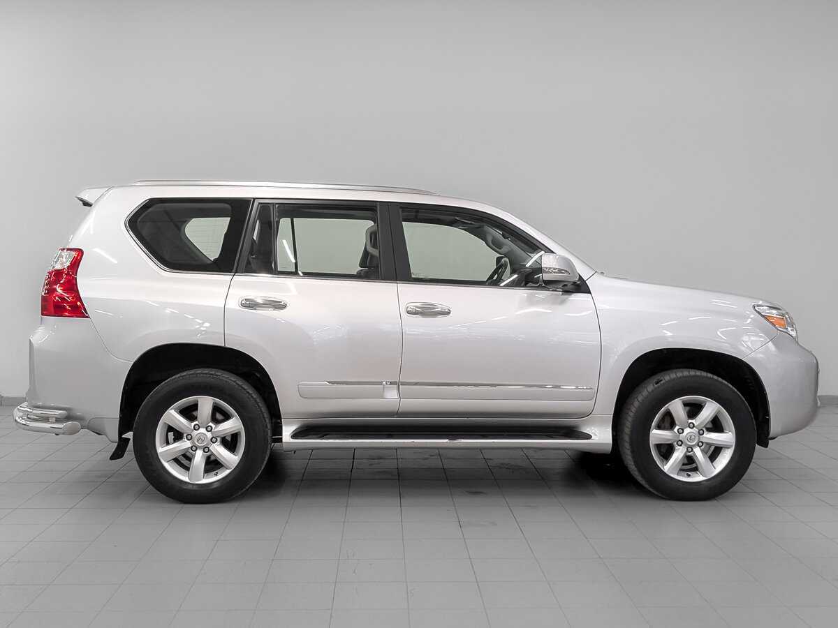 Lexus GX с пробегом — 2012 год. Фото: #3