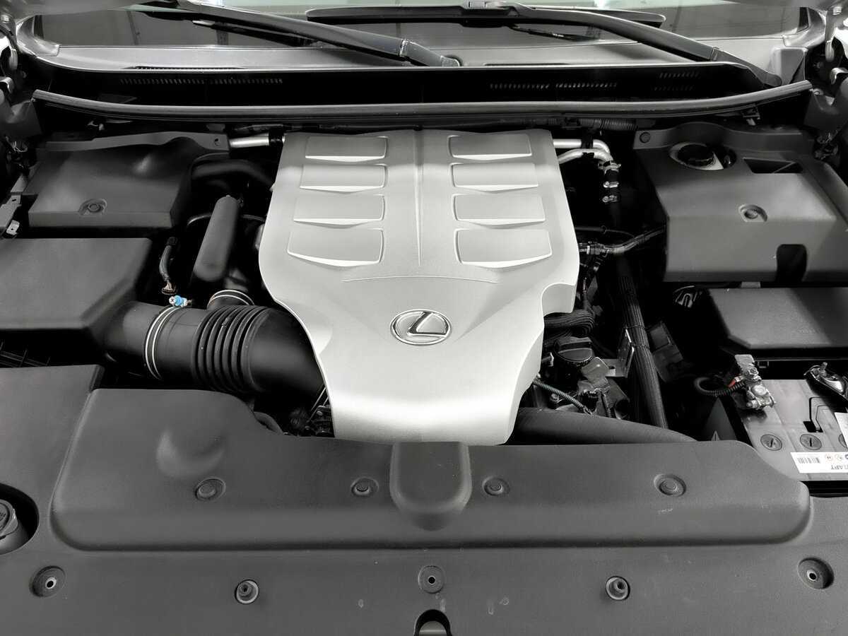 Lexus GX с пробегом — 2012 год. Фото: #8