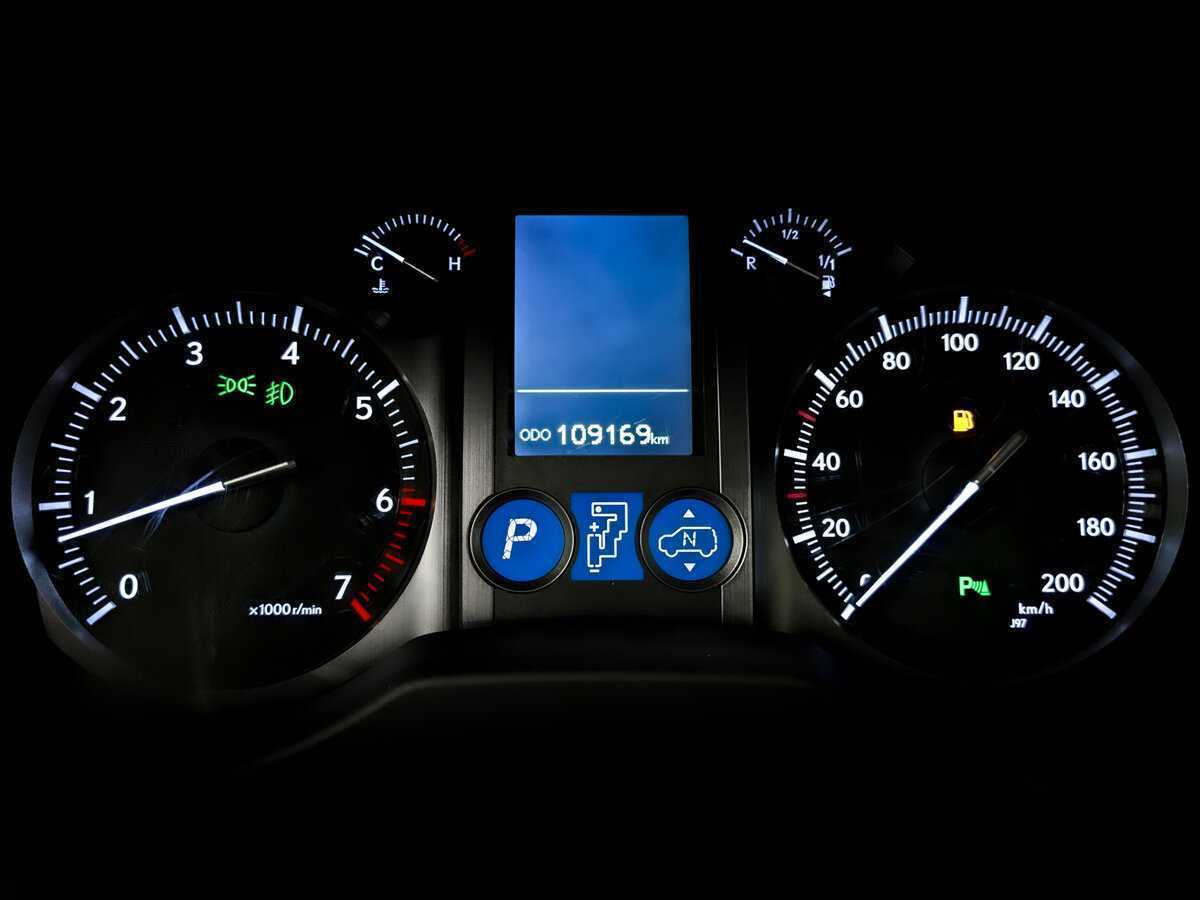 Lexus GX с пробегом — 2012 год. Фото: #12