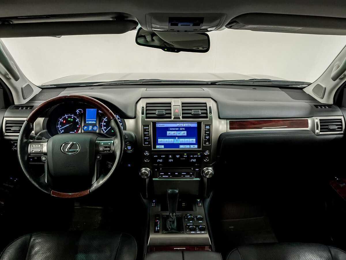 Lexus GX с пробегом — 2012 год. Фото: #13