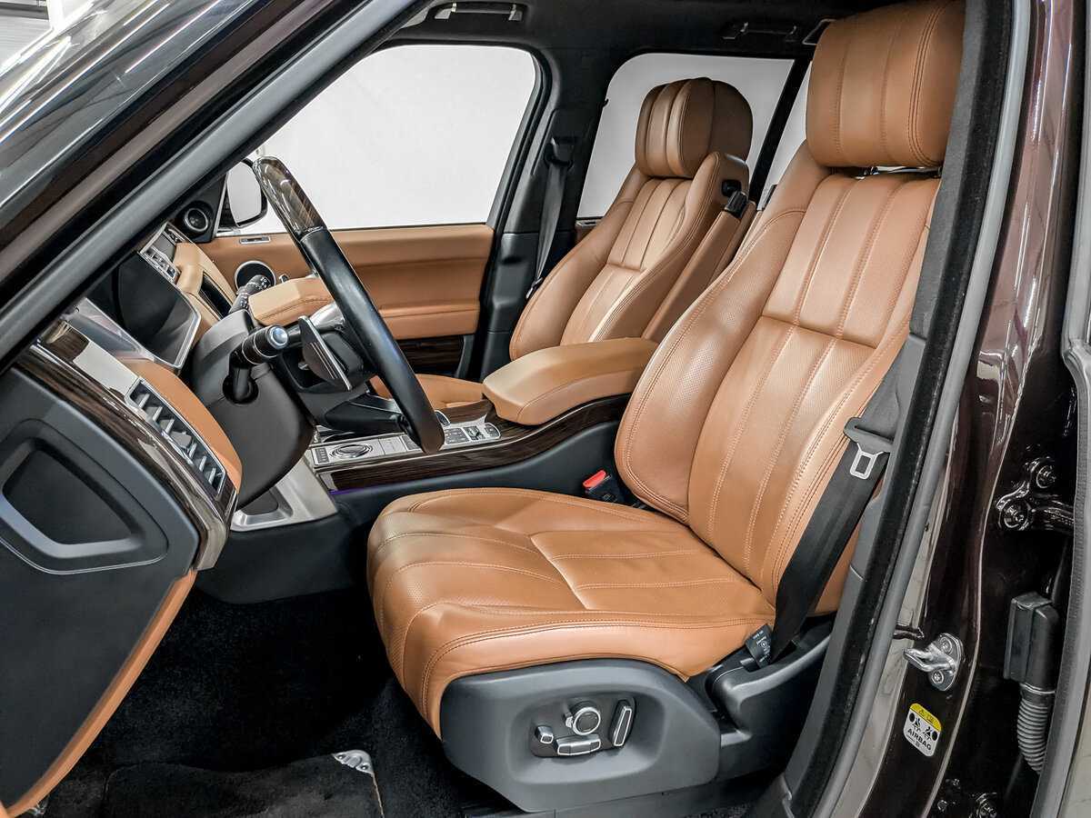 Land Rover Range Rover с пробегом — 2017 год. Фото: #17