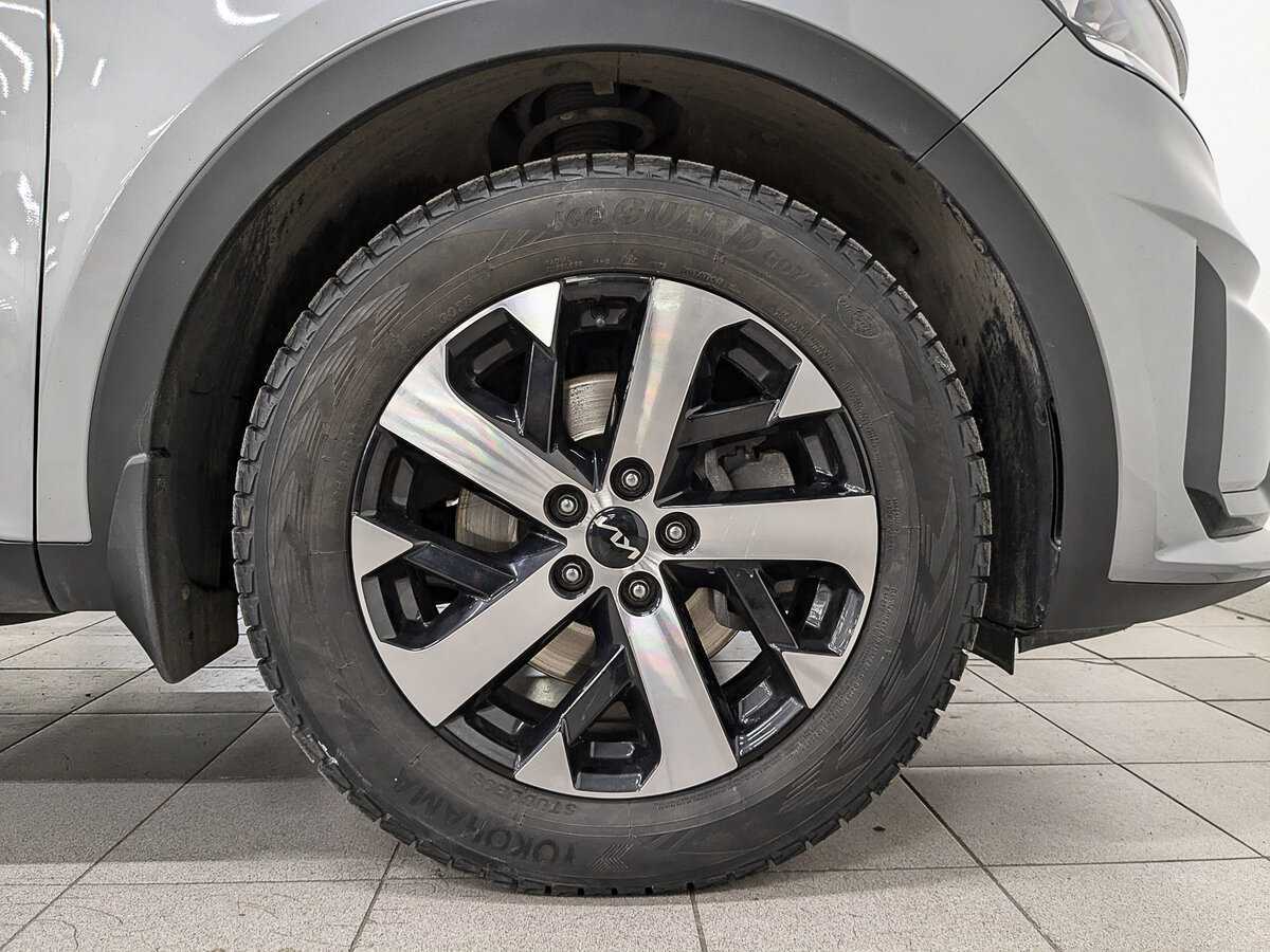 Kia Sorento с пробегом — 2023 год. Фото: #11
