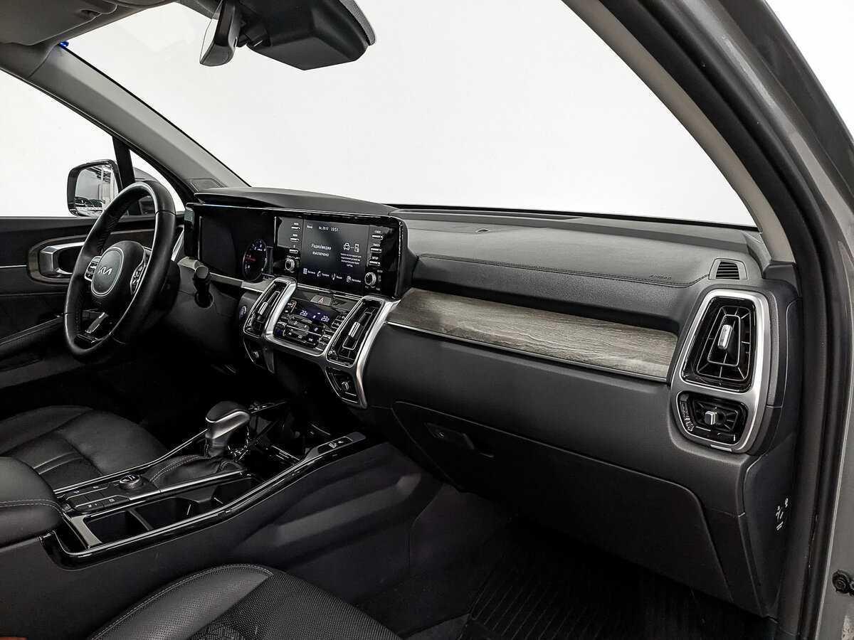 Kia Sorento с пробегом — 2023 год. Фото: #12