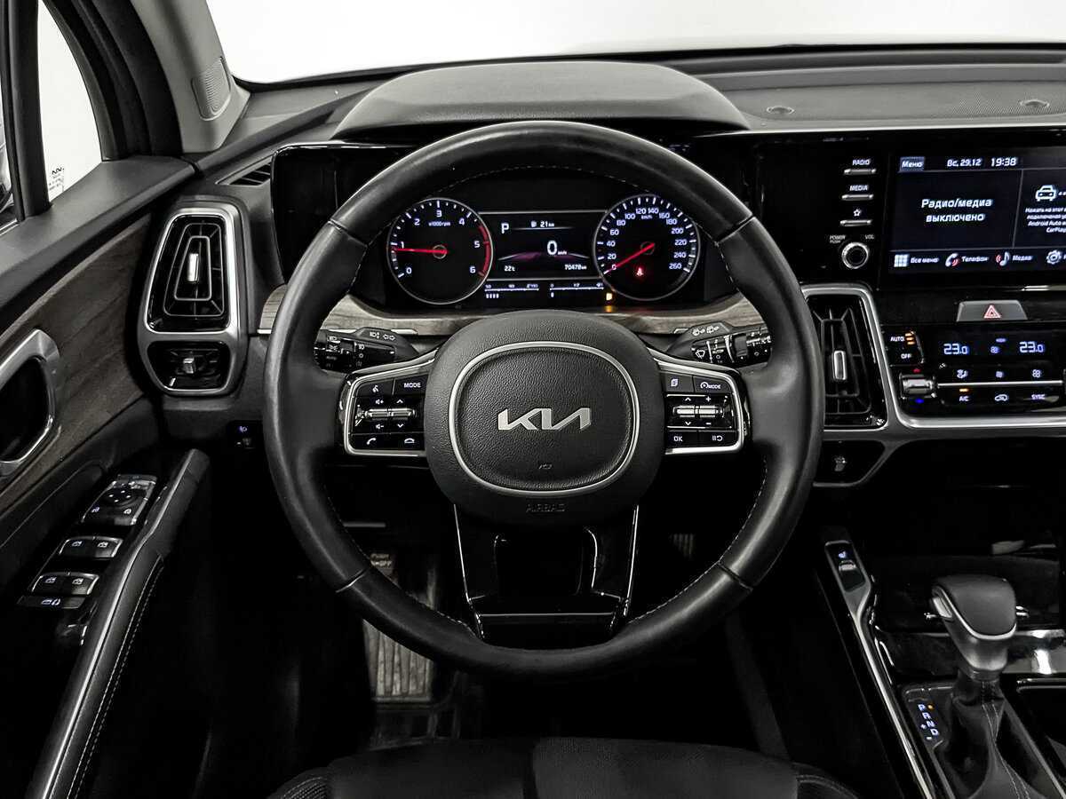 Kia Sorento с пробегом — 2023 год. Фото: #21