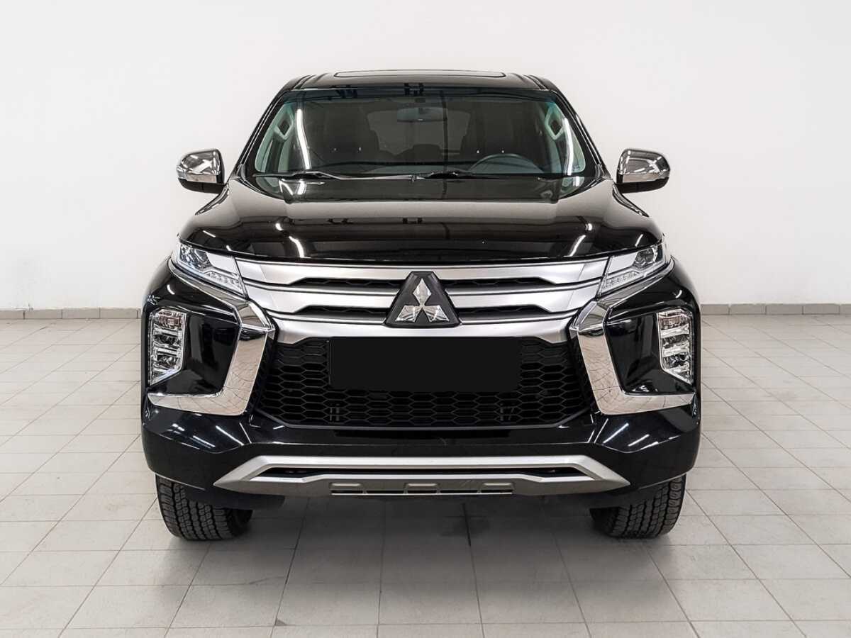 Mitsubishi Montero Sport с пробегом — 2021 год. Фото: #1