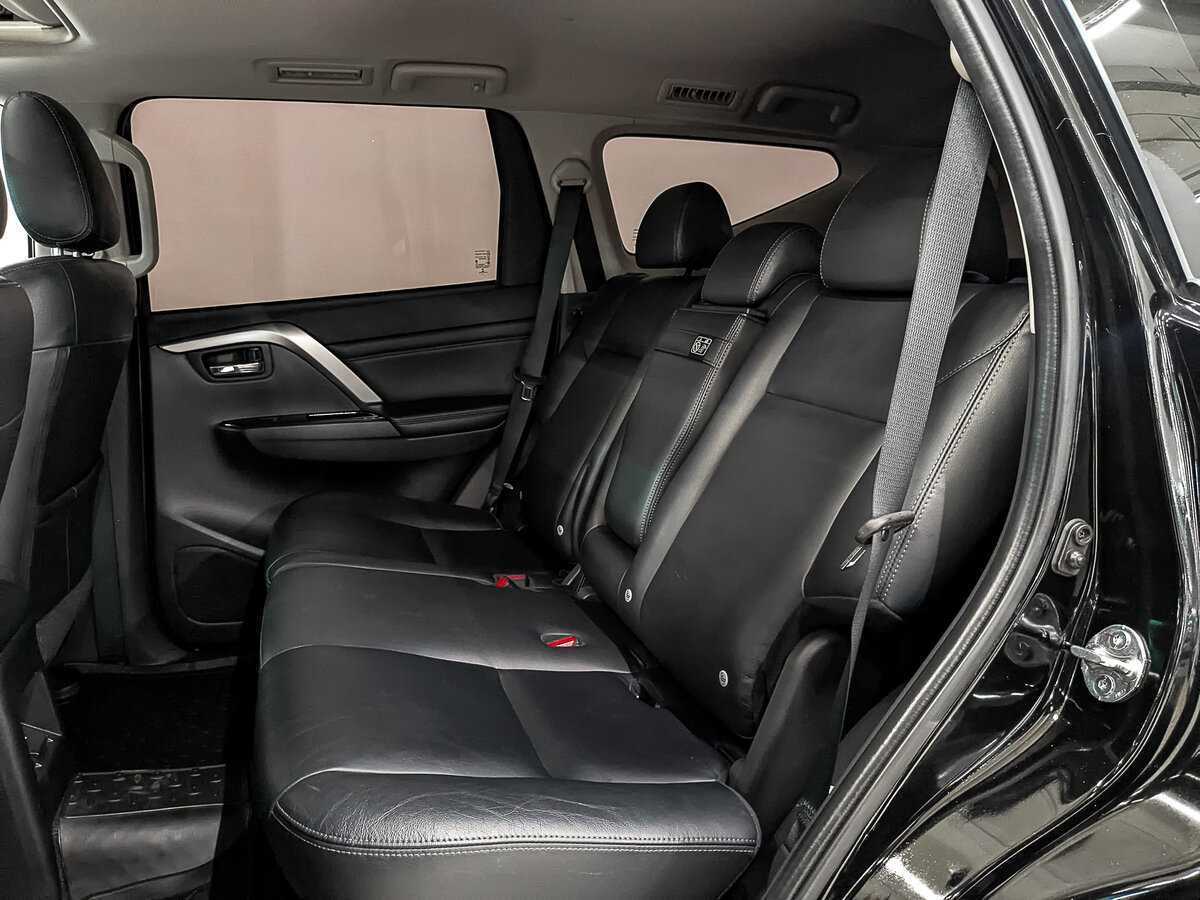 Mitsubishi Montero Sport с пробегом — 2021 год. Фото: #15