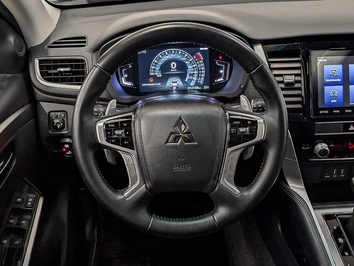 Mitsubishi Montero Sport с пробегом — 2021 год. Фото: #19