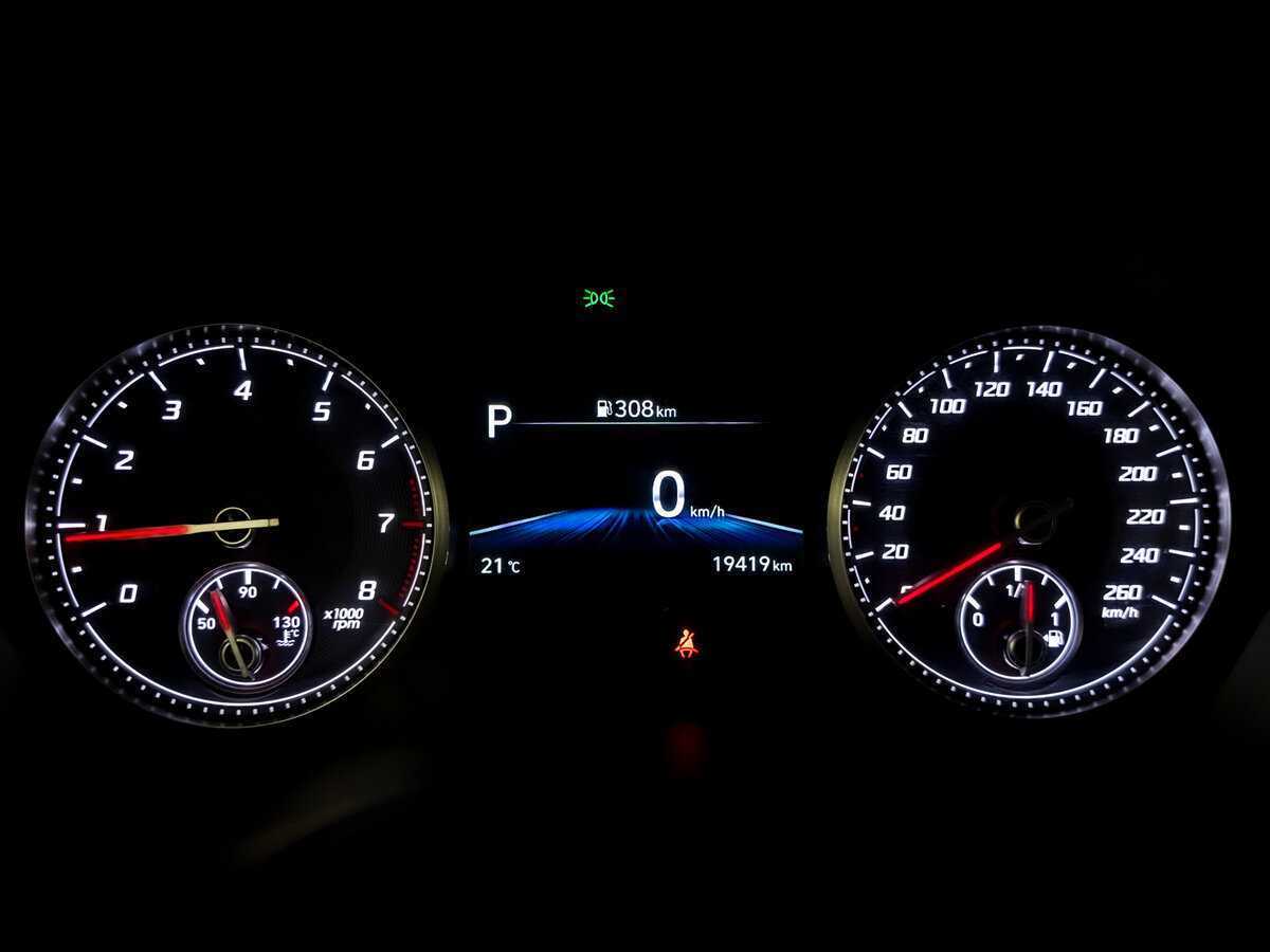 Hyundai Santa Fe с пробегом — 2022 год. Фото: #12