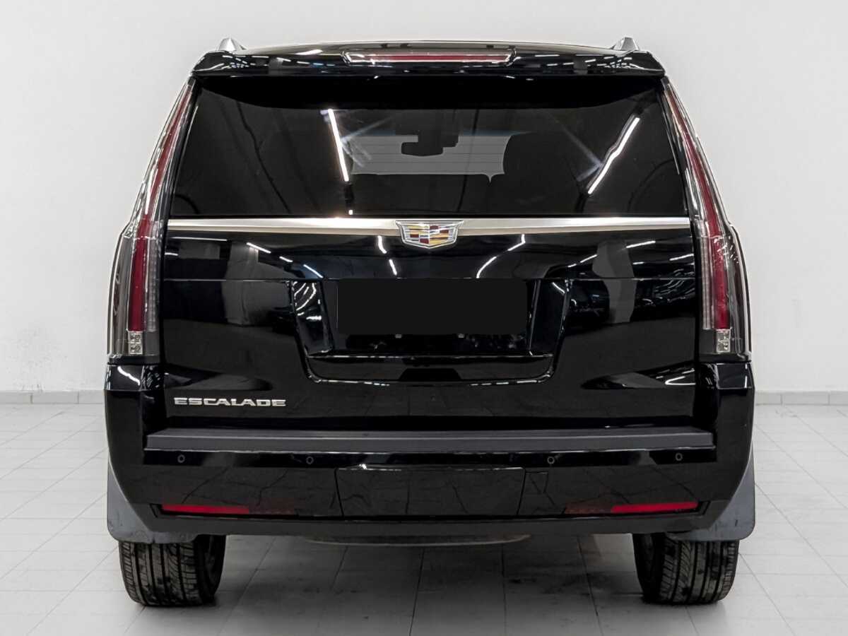 Cadillac Escalade с пробегом — 2017 год. Фото: #5