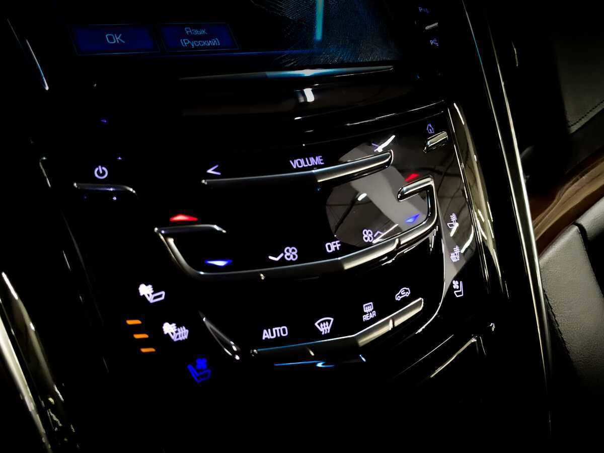 Cadillac Escalade с пробегом — 2017 год. Фото: #27