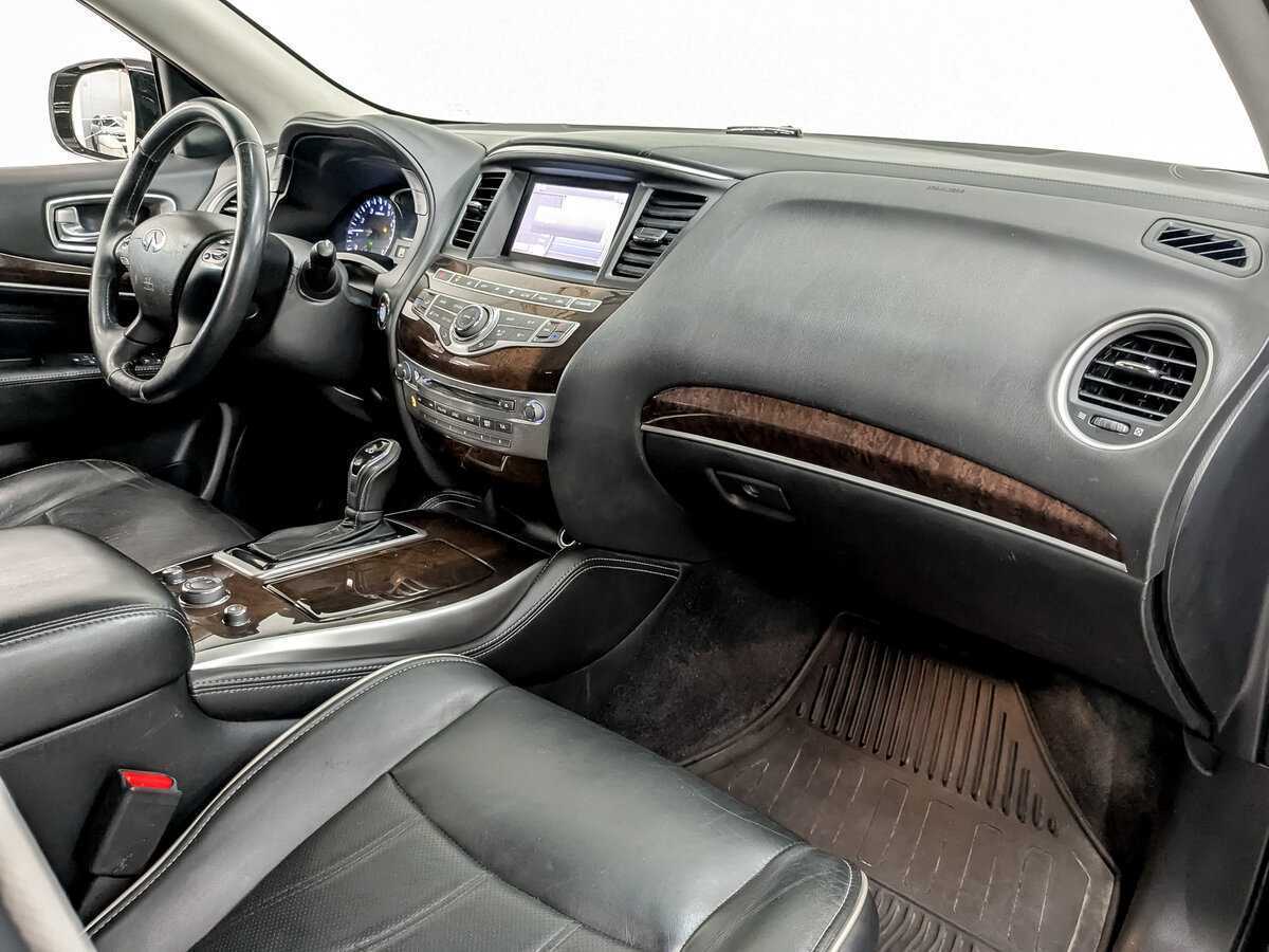 Infiniti QX60 с пробегом — 2017 год. Фото: #10
