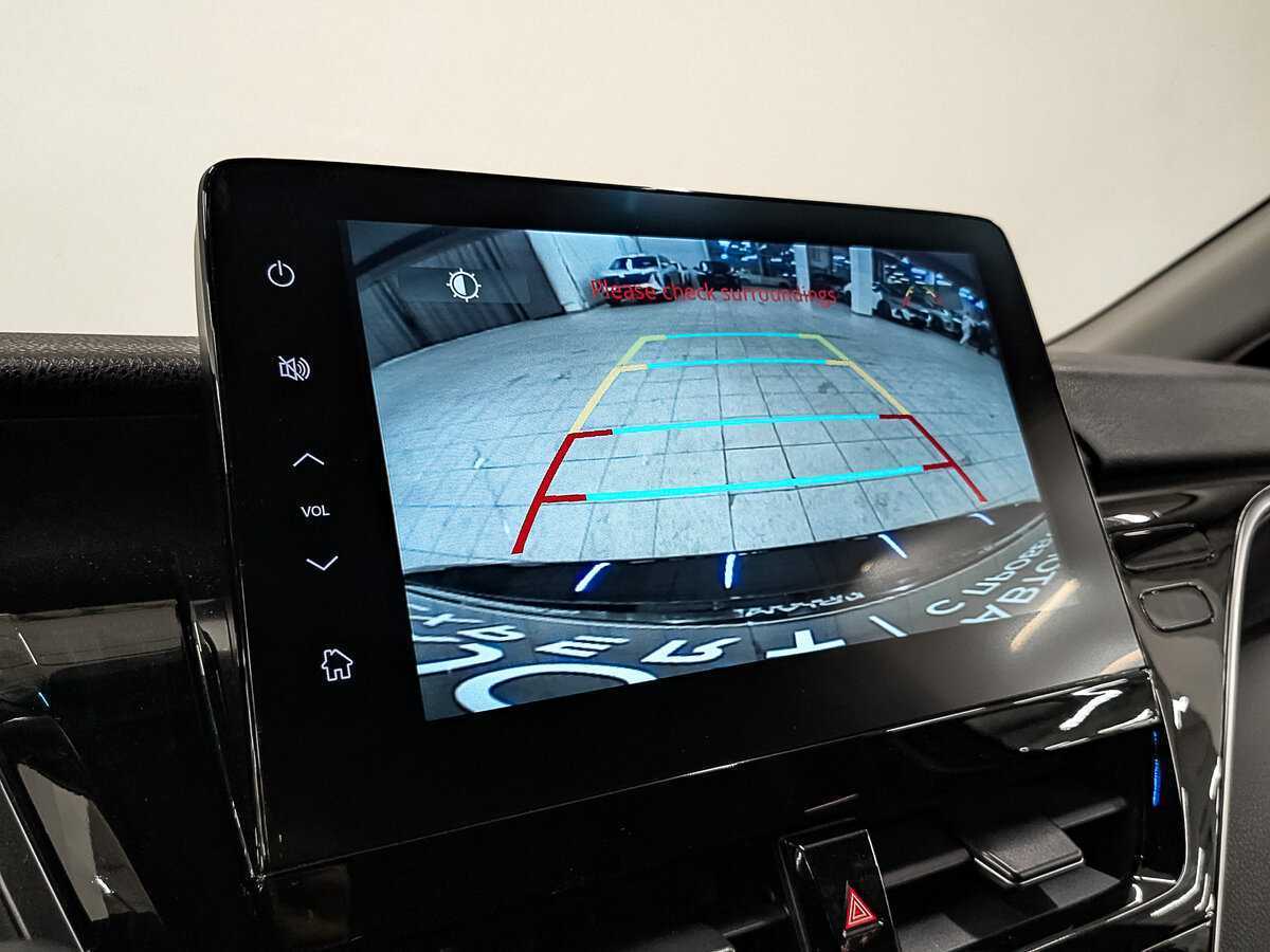 Toyota Camry с пробегом — 2023 год. Фото: #27