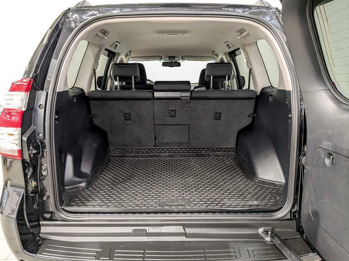 Toyota Land Cruiser Prado с пробегом — 2015 год. Фото: #9