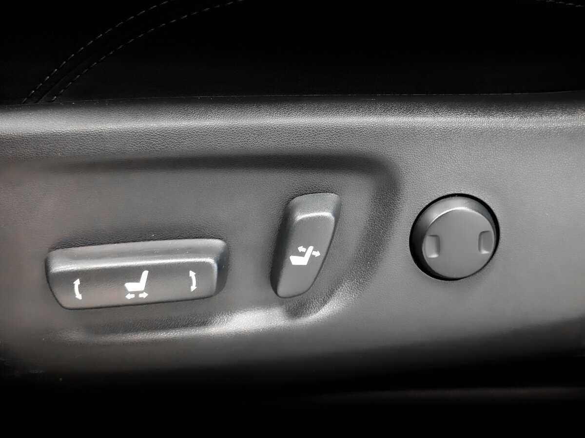 Toyota Land Cruiser Prado с пробегом — 2015 год. Фото: #18