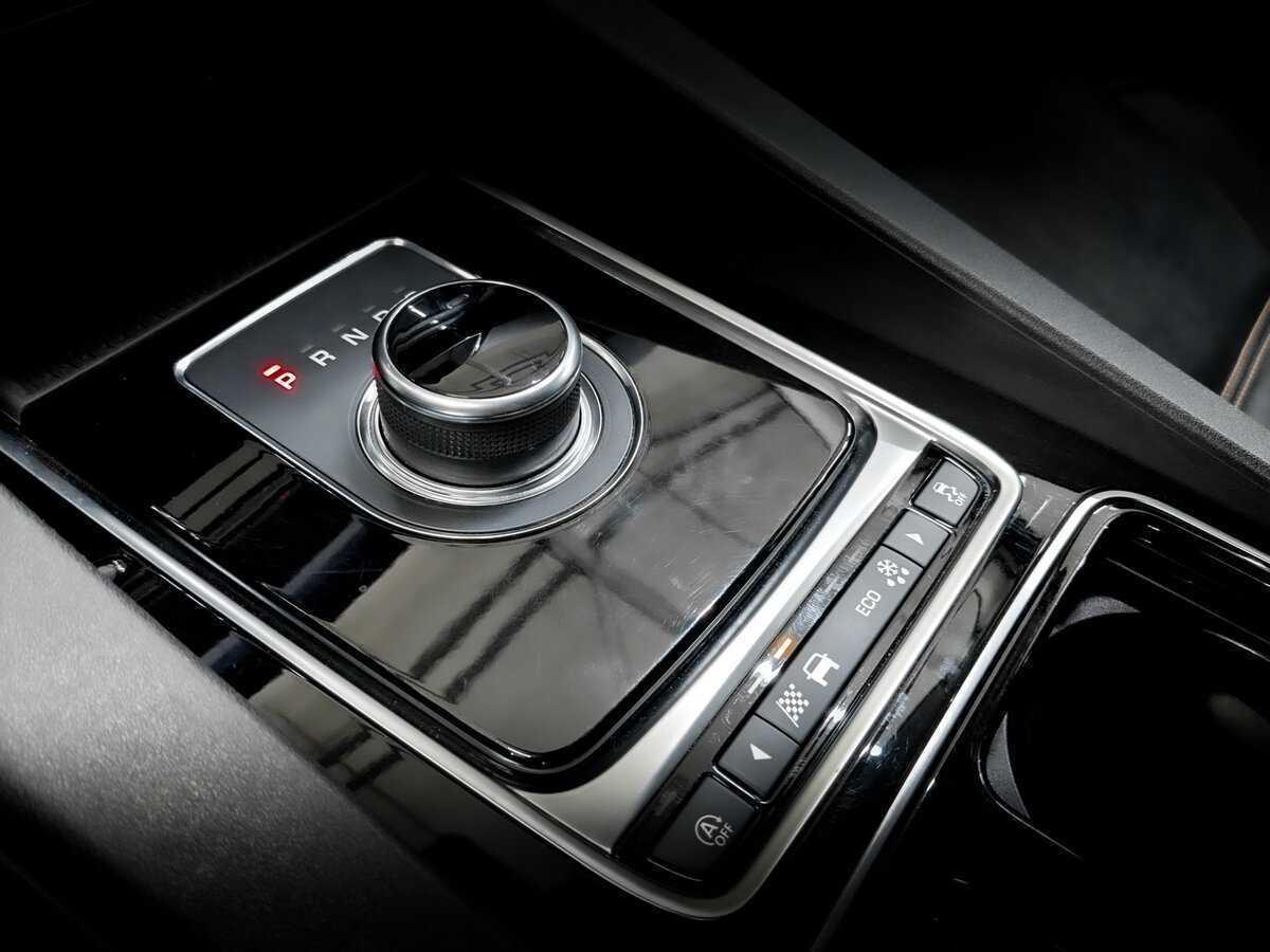 Jaguar F-Pace с пробегом — 2018 год. Фото: #26