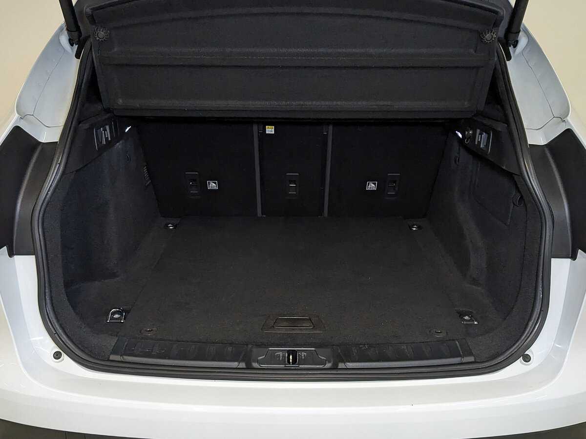 Jaguar F-Pace с пробегом — 2018 год. Фото: #9