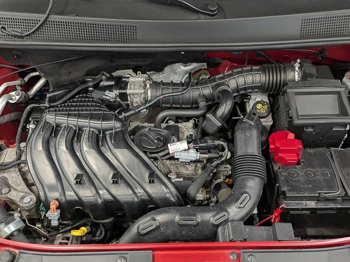 Renault Sandero с пробегом — 2019 год. Фото: #8