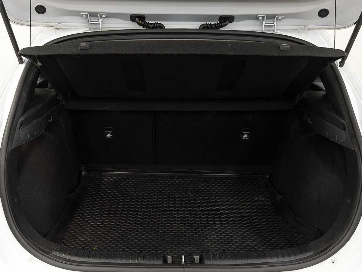 Kia Ceed с пробегом — 2018 год. Фото: #9