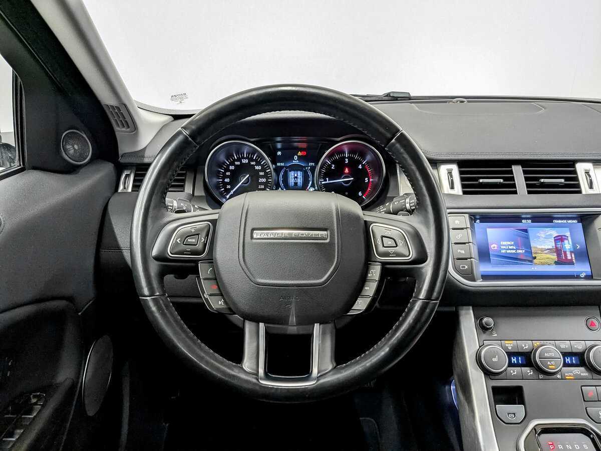 Land Rover Range Rover Evoque с пробегом — 2017 год. Фото: #18