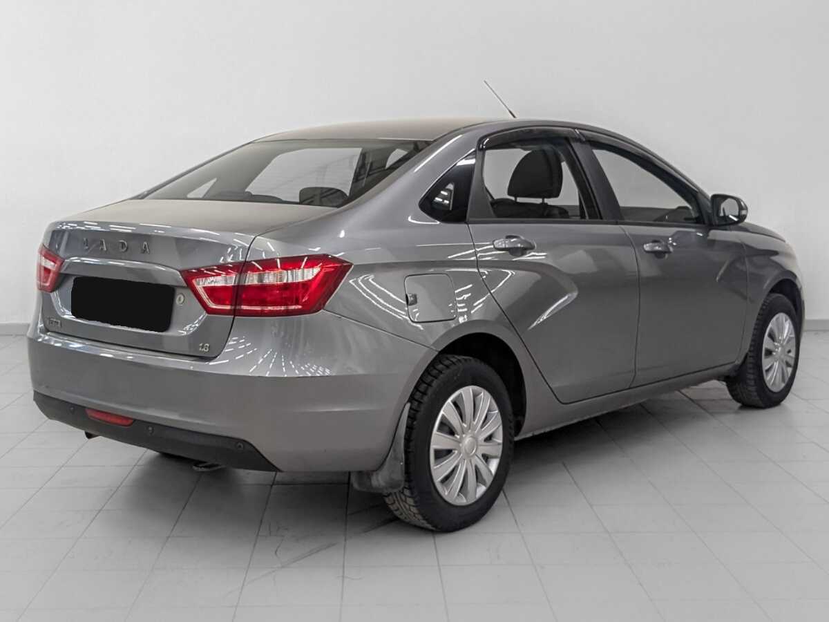 Lada (ВАЗ) Vesta с пробегом — 2017 год. Фото: #4