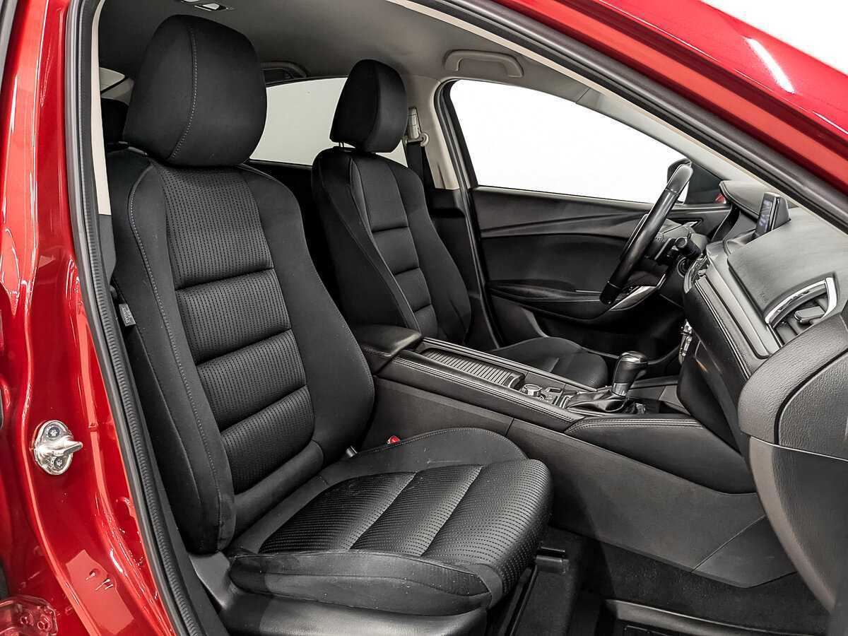 Mazda 6 с пробегом — 2018 год. Фото: #21