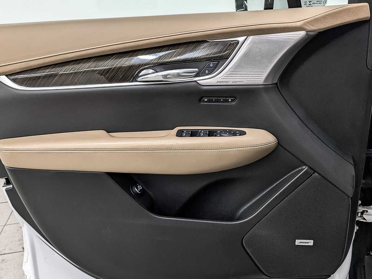 Cadillac XT6 с пробегом — 2021 год. Фото: #16