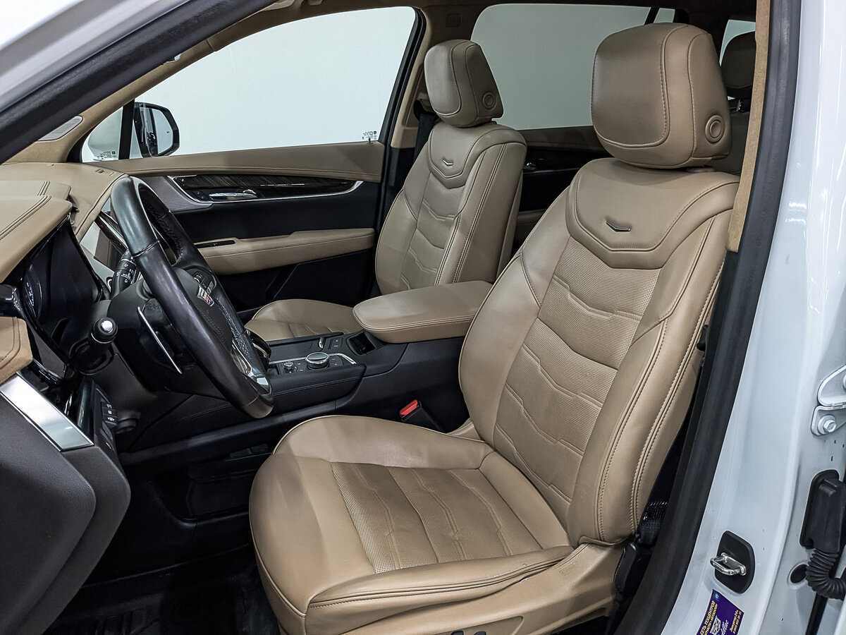 Cadillac XT6 с пробегом — 2021 год. Фото: #17