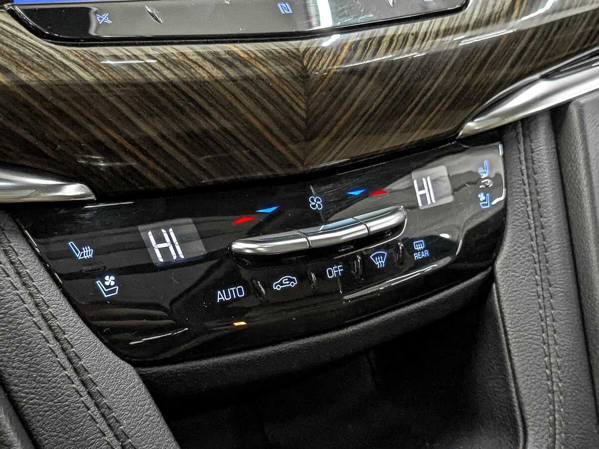 Cadillac XT6 с пробегом — 2021 год. Фото: #18