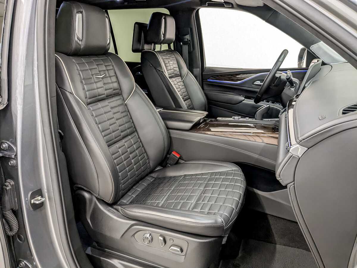 Cadillac Escalade с пробегом — 2021 год. Фото: #20