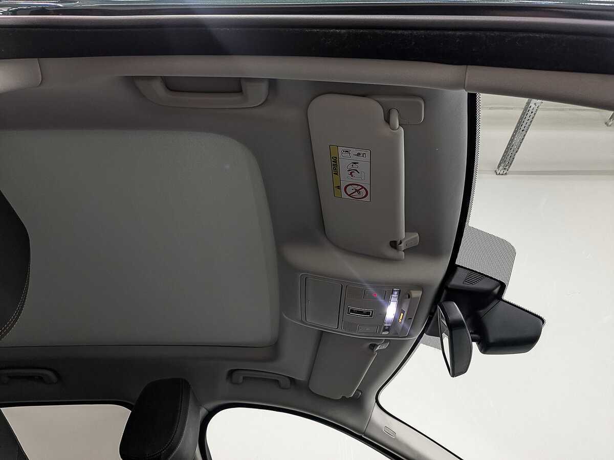 Jaguar F-Pace с пробегом — 2018 год. Фото: #19