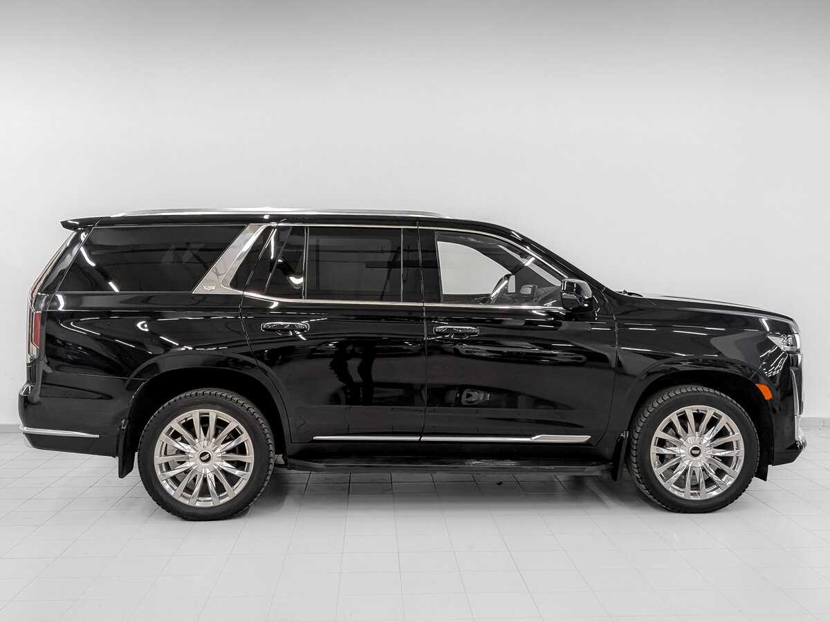 Cadillac Escalade с пробегом — 2021 год. Фото: #3