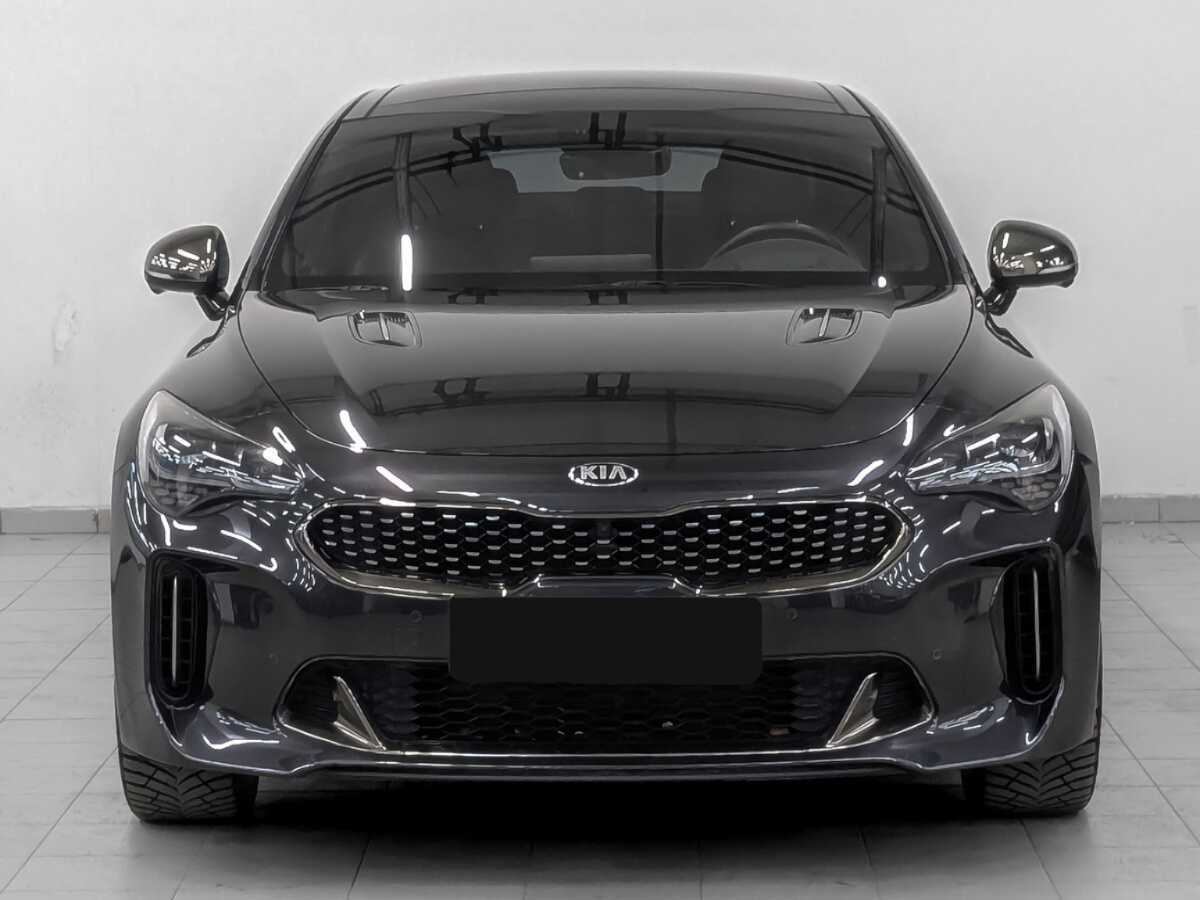 Kia Stinger с пробегом — 2021 год. Фото: #1