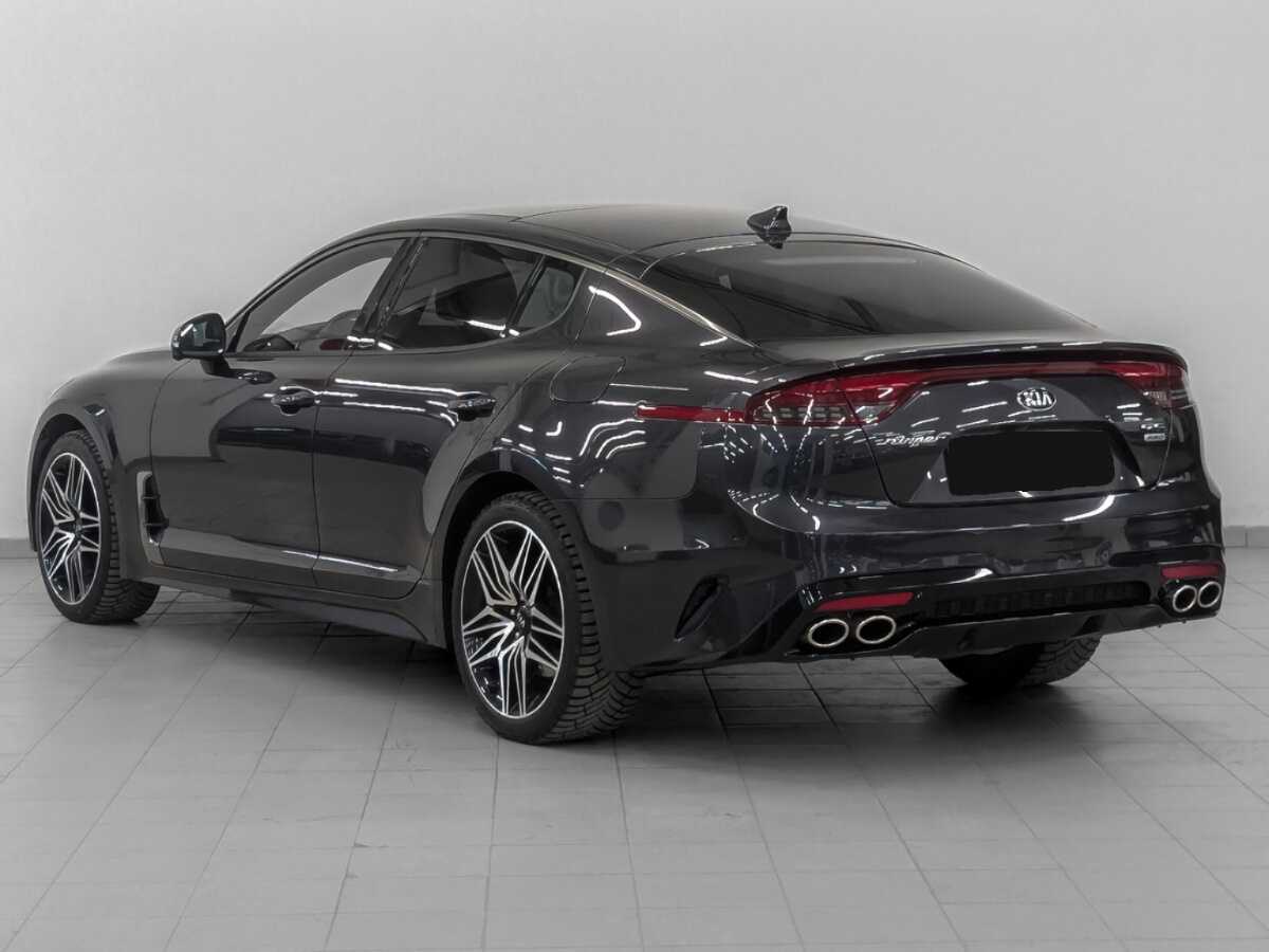 Kia Stinger с пробегом — 2021 год. Фото: #6