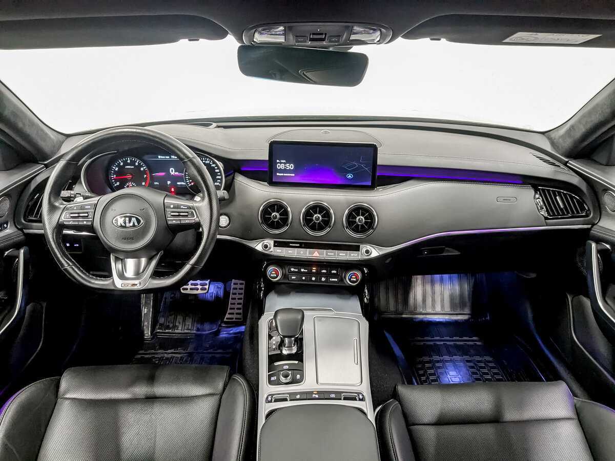 Kia Stinger с пробегом — 2021 год. Фото: #13