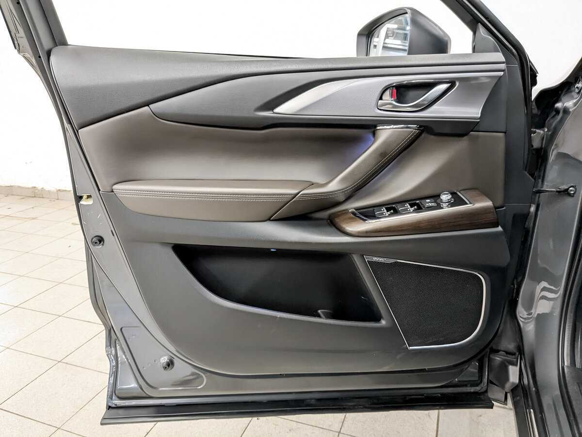 Mazda CX-9 с пробегом — 2022 год. Фото: #16