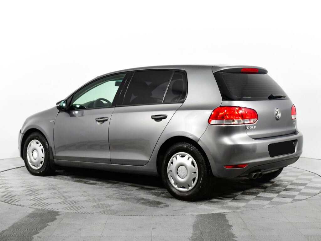 Volkswagen Golf с пробегом — 2012 год. Фото: #6