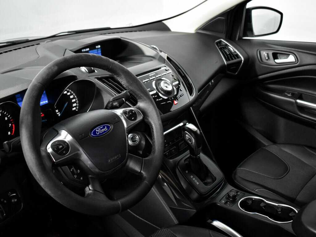 Ford Kuga с пробегом — 2013 год. Фото: #8