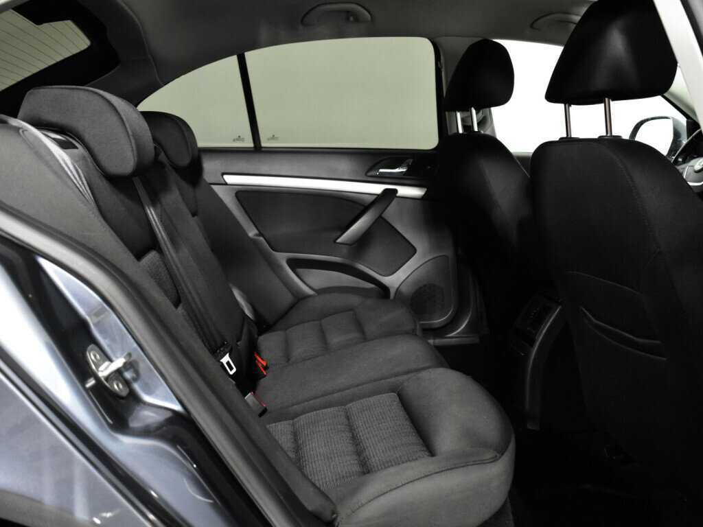 Skoda Octavia с пробегом — 2013 год. Фото: #8